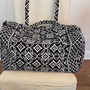 Vera Bradley XL duffle Bag